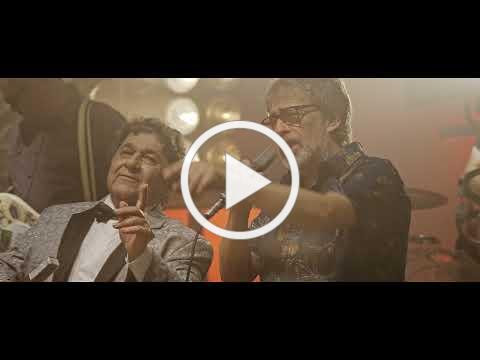 Los Auténticos Decadentes ft Los Palmeras - Jurabas tú (video oficial)