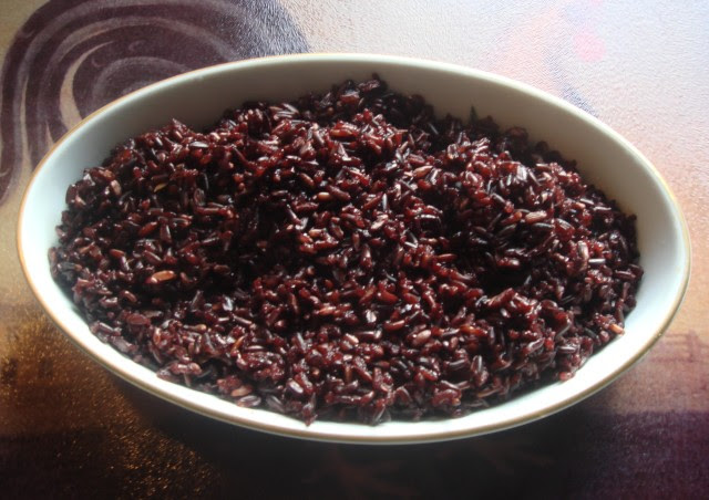 Black Rice: The New Cancer-Fighting Super Food