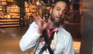 Muslim Mob Screaming ‘Allahu Akbar’ Attacks Jewish Man in Midtown Manhattan