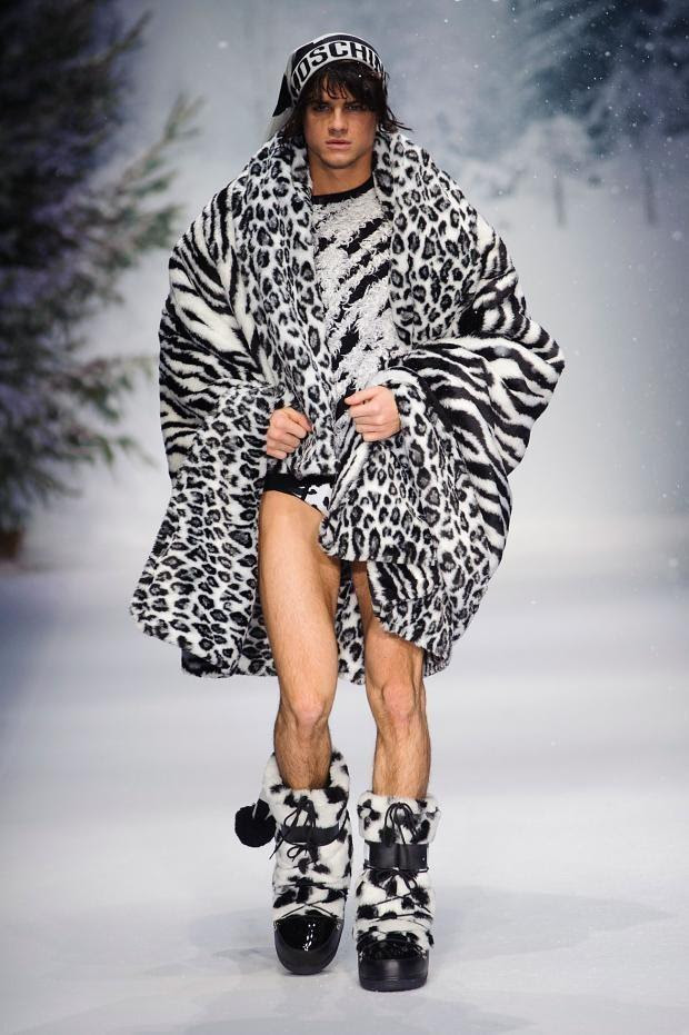 Moschino Autumn Fall Winter 2015 Lfw15