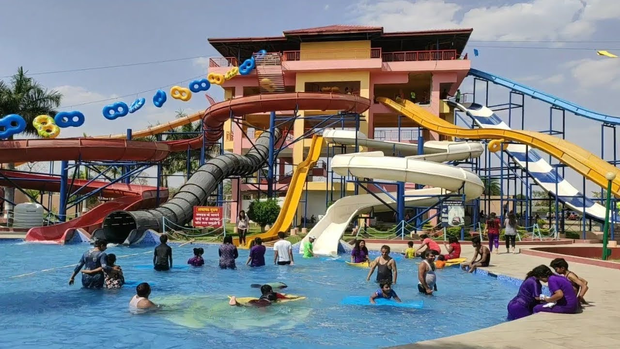 Crescent Water Park Sehore All Water Slides Enjoying in Crescent
