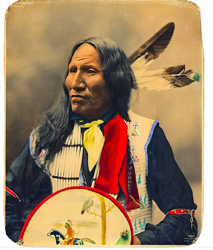 Strikes_With_Nose,_Oglala_Sioux_chief Strikes_With_Nose,_Oglala_Sioux_chief