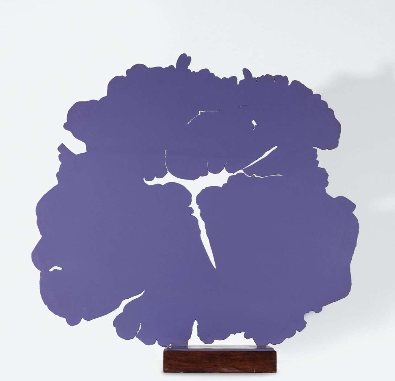 Pietro Consagra, Ferro trasparente turchese II, 1966, ferro dipinto, lastre tagliate, curvate, saldate e dipinte, 60.7 x 44.7 x 9 cm. Collezione privata, Lugano. Foto: Claudio Abate Pietro Consagra, Ferro trasparente turchese II, 1966, ferro dipinto, lastre tagliate, curvate, saldate e dipinte, 60.7 x 44.7 x 9 cm. Collezione privata, Lugano. Foto: Claudio Abate