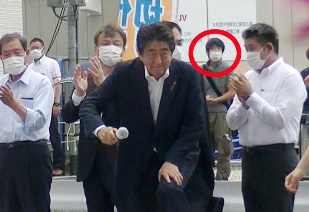 SHOCK IN GIAPPONE: SHINZO ABE ASSASSINATO DURANTE UN COMIZIO