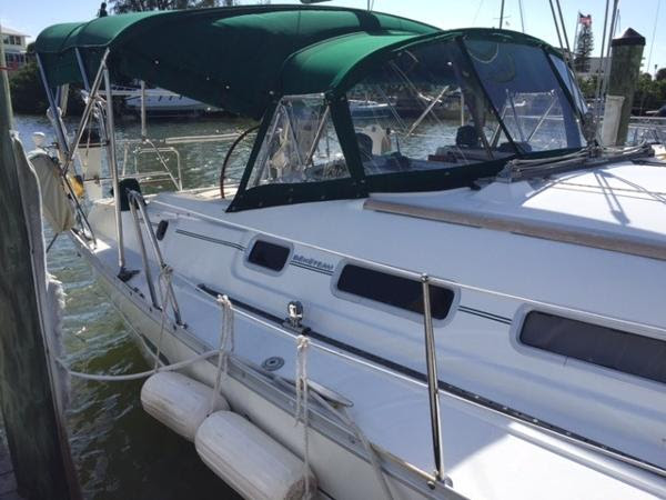 Spinnaker flying at the Dock