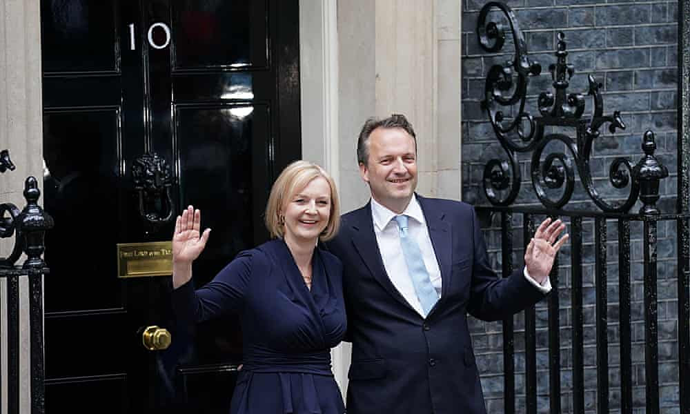 Liz Truss culls cabinet as loyalists and allies get top jobs