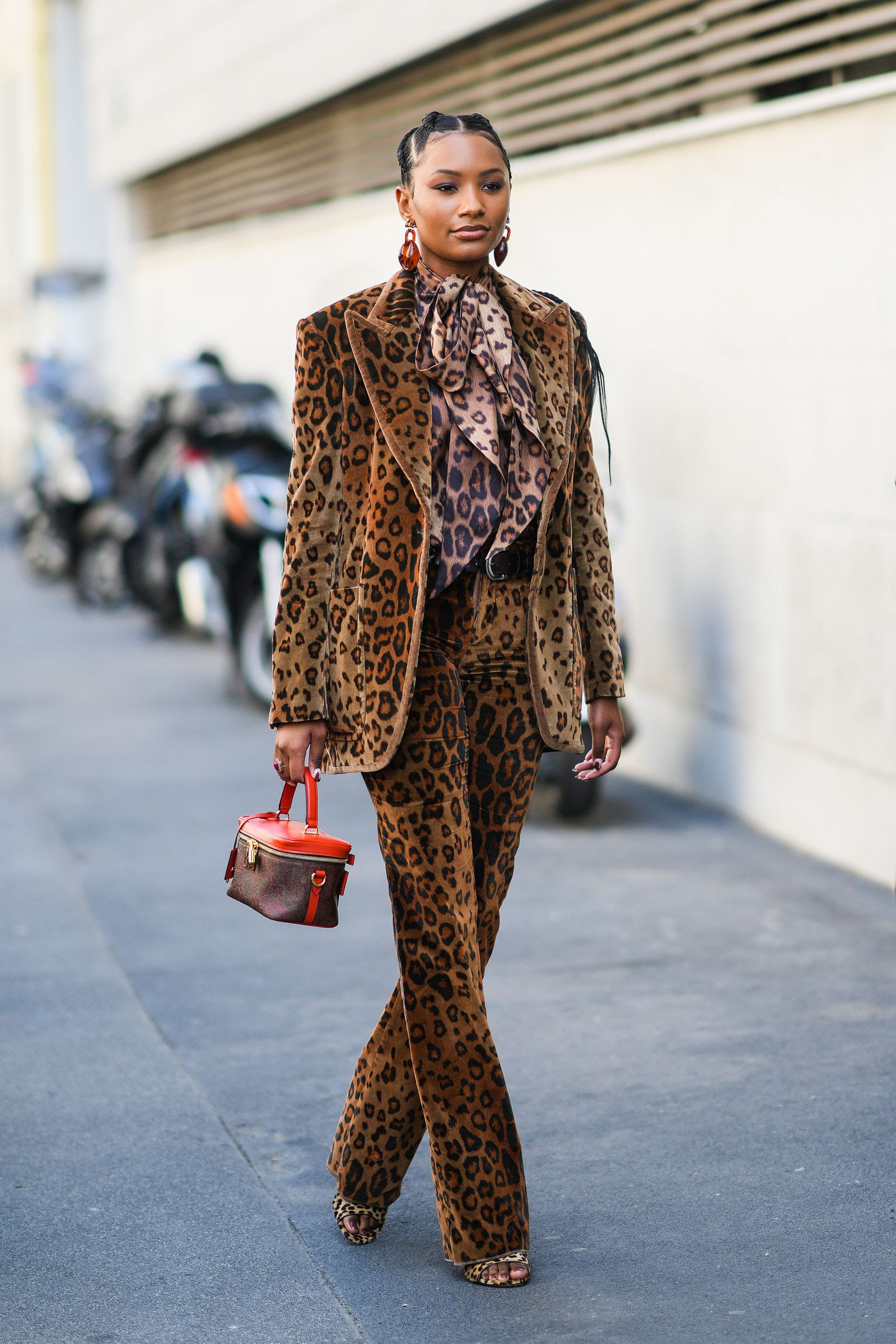 Traje sastre de terciopelo