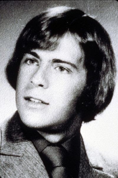 Young                                      Bruce Willis before he was famous                                      yearbook picture: 