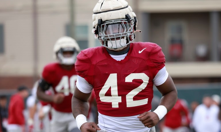 Alabama LB Jaylen Moody (#42) at 2022 Spring Football Practice