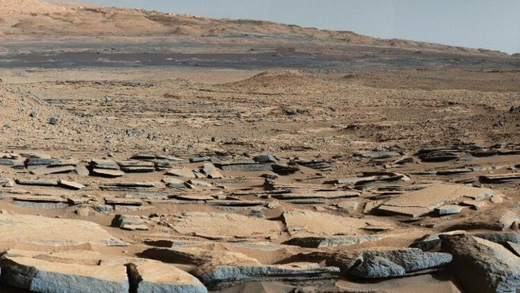 La aridez del planeta rojo plasmada en una foto obtenida por el robot Curiosity (NASA)