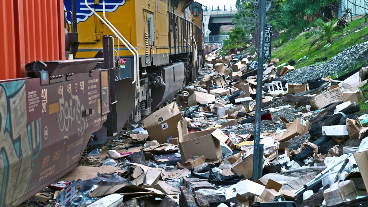 Union Pacific Official Blames L.A.’s Far-Left Policies For Massive Train Thefts, Considers Leaving L.A.