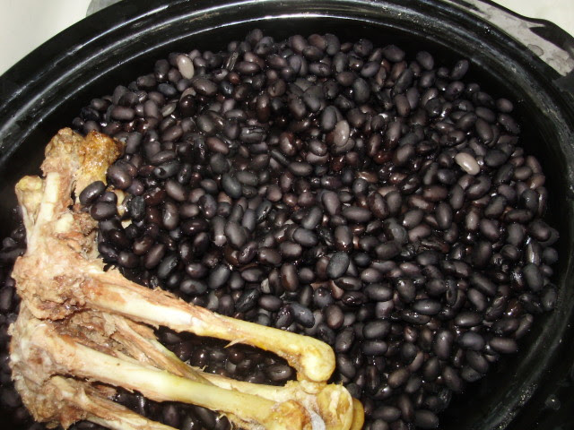 Black Bean Broth: Treatment For Arthritis, Gout And Joint Pain