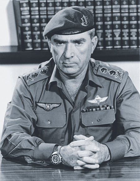 Потомок этнических русских – знаменитый израильский генерал Рафаэль Эйтан. Фото с сайта www.idfblog.org