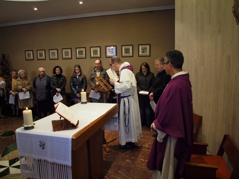 http://laicosop.dominicos.org/kit_upload/Image/laicosop/albumes/encuentro-adviento-2013/20131214-encuentro-adviento-020r.jpg