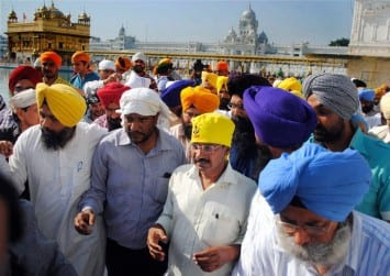 Kejriwal Road show at Amritsar 3