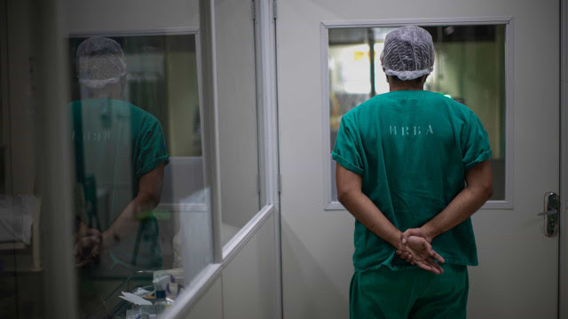 Médicos residentes do Hospital São Paulo denunciam falta de remédios e anunciam greve