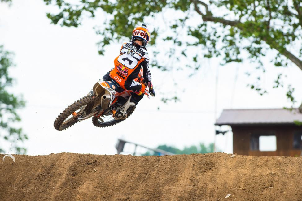 Musquin has rebounded from multiple instances of adversity to stay in the thick of the 250 Class title fight.Photo: Simon Cudby 