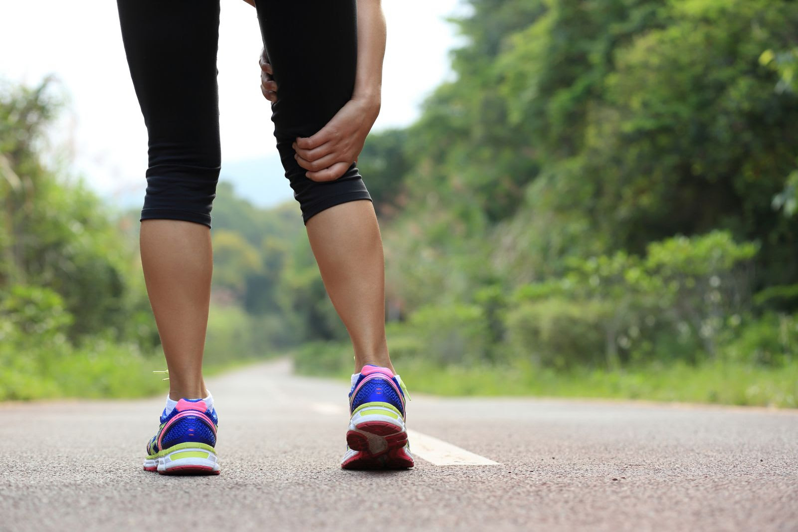 cienciasmedicasnews-when-walking-makes-your-legs-hurt-harvard-health