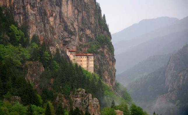 Sümela kolostor, Törökország