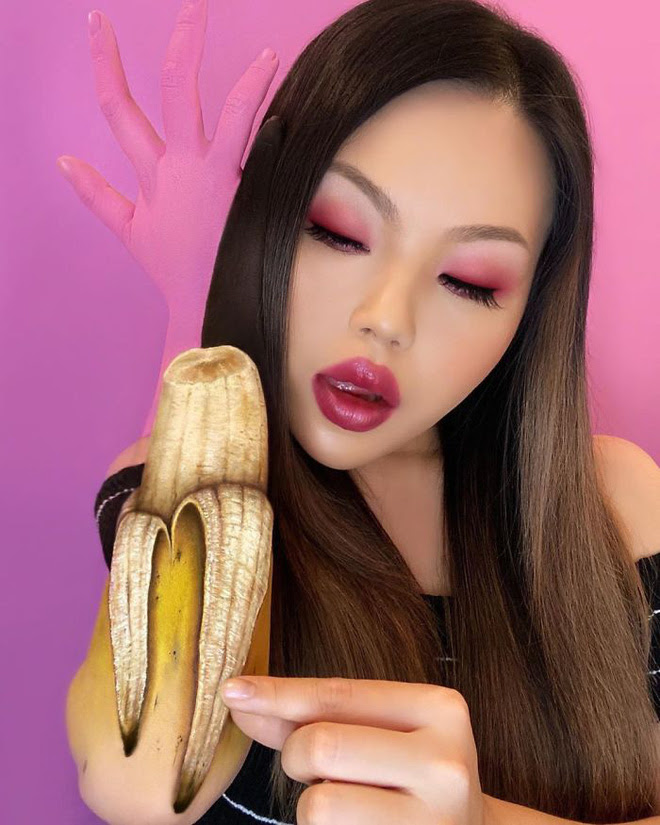 Bỏ nghề gõ đầu trẻ sang làm chuyên gia makeup, cô gái gây sốt MXH với những tác phẩm body-painting cực dị - Ảnh 8. Bỏ nghề gõ đầu trẻ sang làm chuyên gia makeup, cô gái gây sốt MXH với những tác phẩm body-painting cực dị - Ảnh 8.