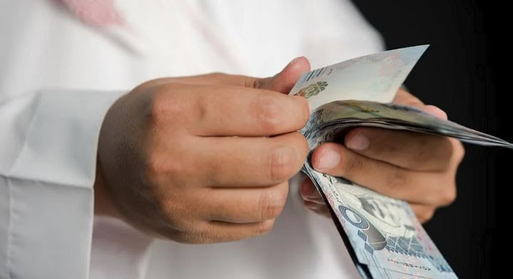 تقرير للمرصد الوطني للعمل يكشف عن ارتفاع معدل أجور السعوديين لهذه النسبة
