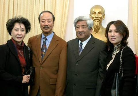 Image result for nguyễn cao kỳ về việt nam