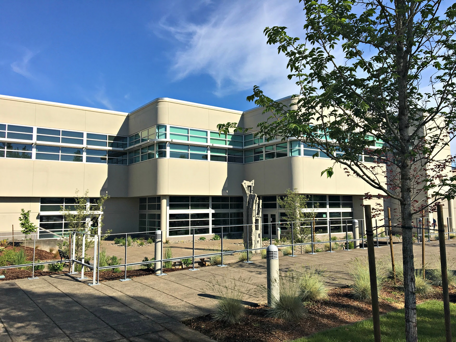 Photo of ODOE Office Building in Salem.