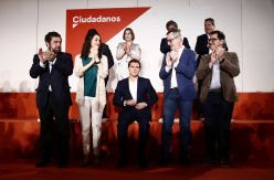 Diez años en Ciudadanos: pacto con Libertas, triunfo en Catalunya, casi sorpaso al PP y el fin de Albert Rivera