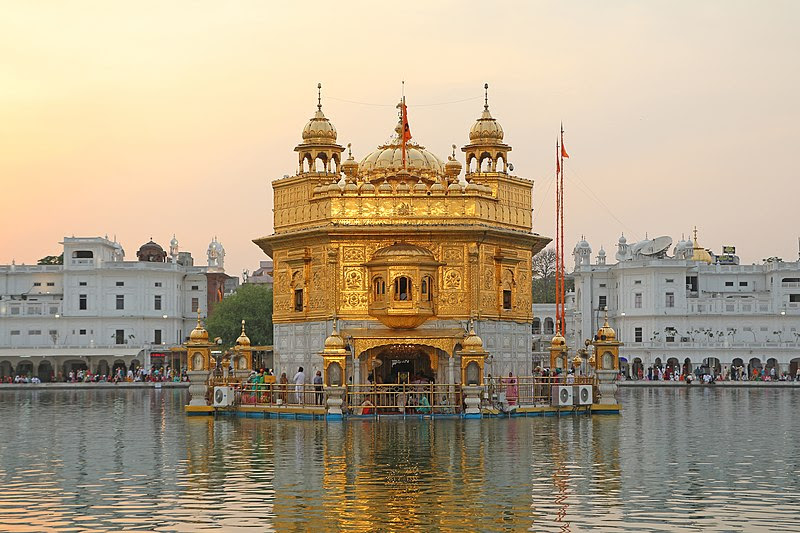 Image Golden Temple in Amritsar