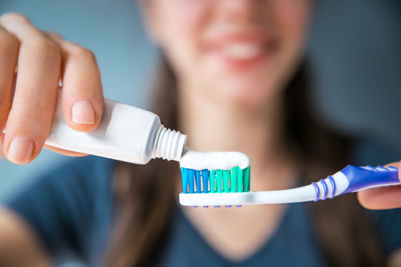 Os 5 Maiores Mitos e Verdades Sobre Escovar os Dentes