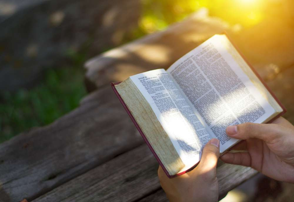 Les utilisateurs américains de la Bible ont davantage d’espoir, selon un sondage
