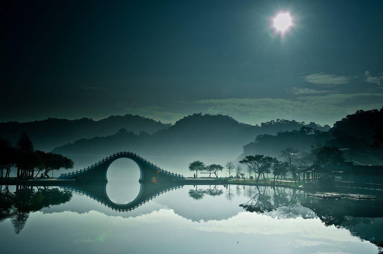 Cầu Vầng Trăng, Đài Loan
