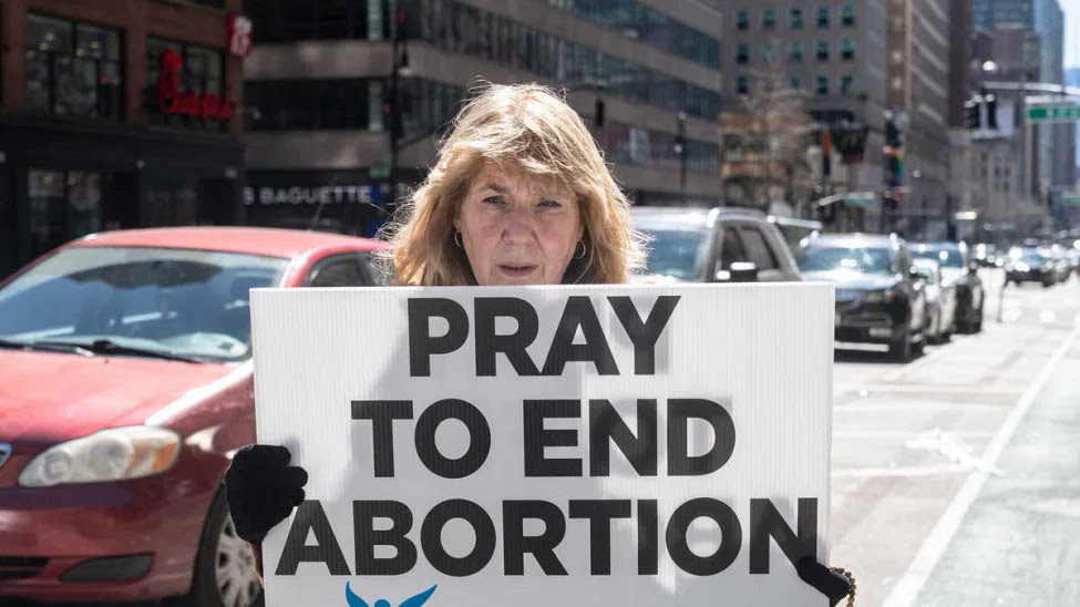 Republicanos de Texas impulsan la prohibición del aborto después de 6 semanas de gestación