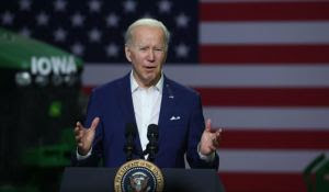 Bird Takes a Dump on Joe Biden During Speech – Even the Animal Kingdom Hates Him