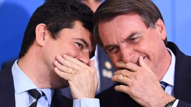 Bolsonaro ataca Moro e chama ex-ministro de 'mentiroso, palhaço e sem caráter'
