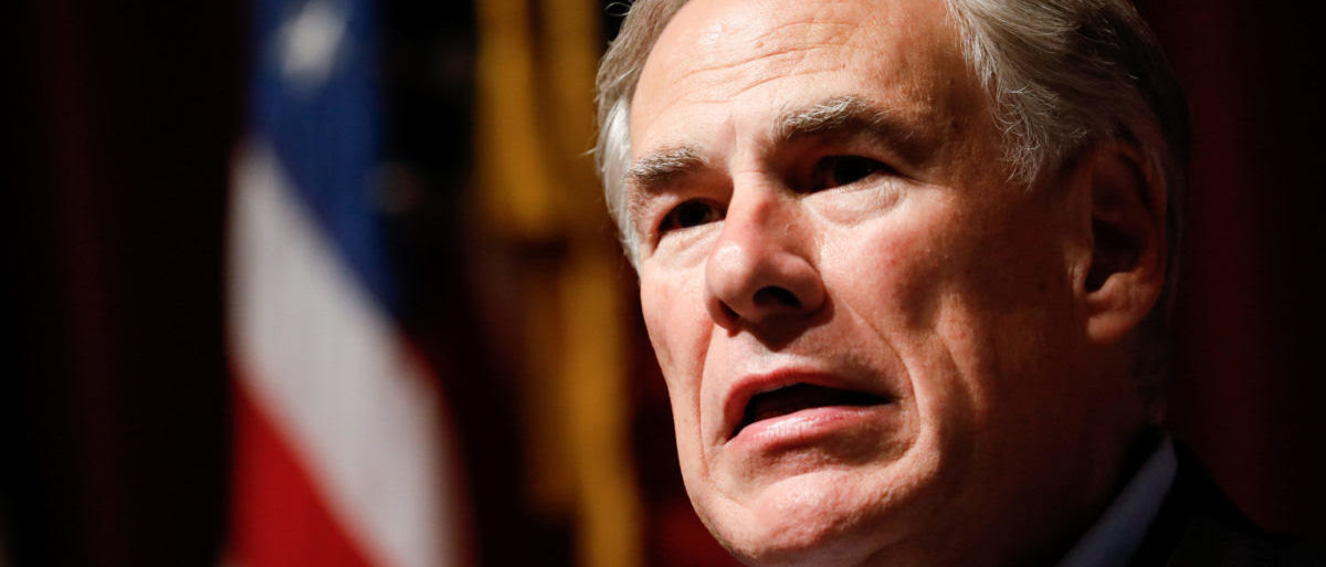 Texas Gov Sends Bus Of Illegal Migrants To Another Democrat-Run City