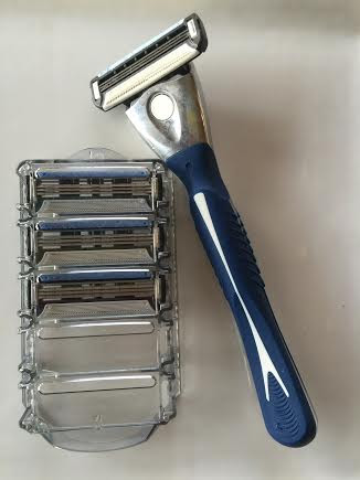 cartridge razors vs disposable razors