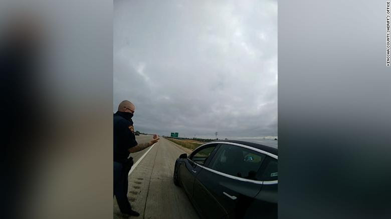 How a driver falls asleep behind the wheel of his Tesla and gets pulled over