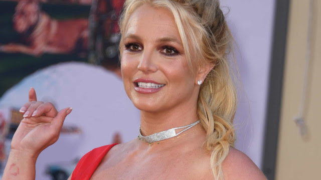 Britney Spears após ex-marido dizer que filhos têm vergonha dela: 'Dei tudo a eles'