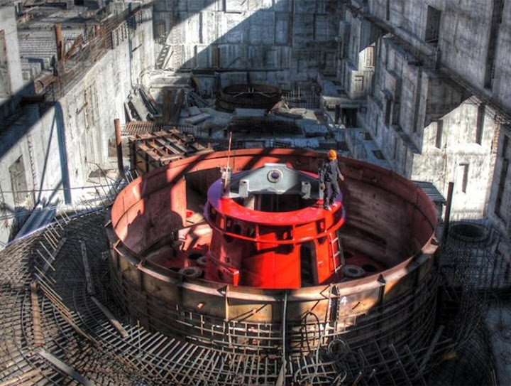 Объявлены тендеры на реконструкцию Камбаратинской ГЭС-2