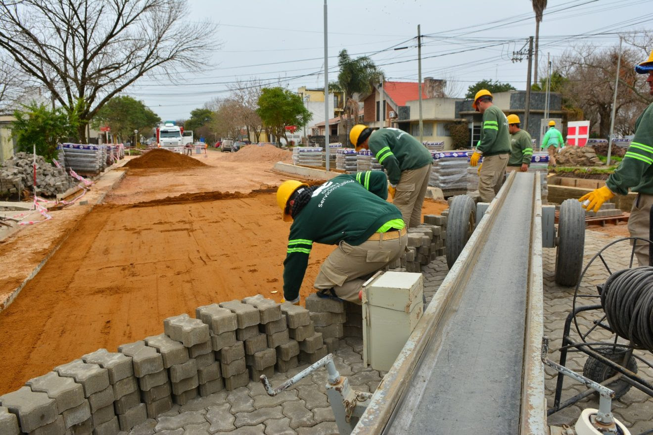 Iniciaron los trabajos sobre la segunda cuadra de Avenida Libertad