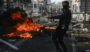Greek border in flames as Muslim migrants keep trying to break through