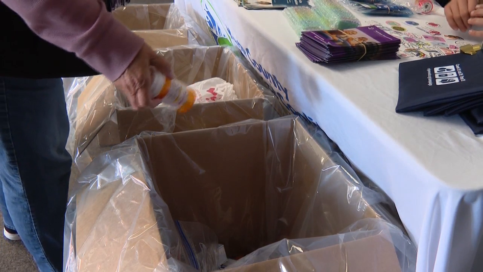  Authorities help residents dispose of old, unwanted prescription drugs