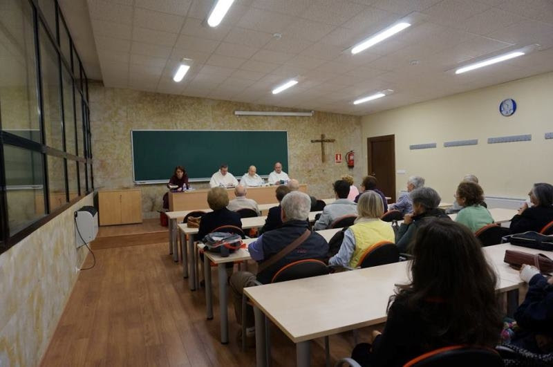 http://www.dominicos.org/kit_upload/image/Convento-San-Esteban/noticias/p-libro.jpg