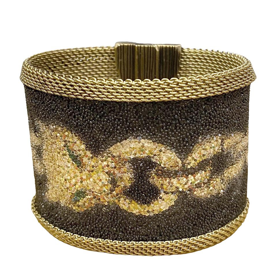 Shimmery Leopard head &#39;Pave Link&#39; Cuff, Gold on Black