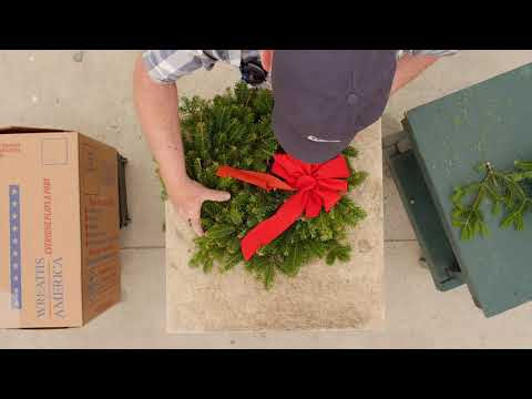 What is a Veterans' Wreath? | Wreaths Across America Veterans' Wreaths