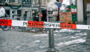 Austria: Muslim migrant beats Jews in front of kosher shop in Vienna
