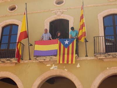Imagen del balcón del Ayuntamiento de Altafulla (Tarragona).