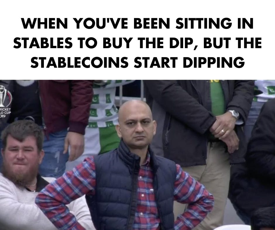stablecoins dip