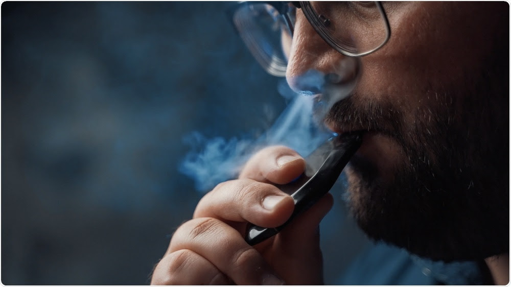 Study: Tobacco, but not nicotine and flavor-less electronic cigarettes, induces ACE2 and immune dysregulation. Image Credit: DedMityay / Shutterstock